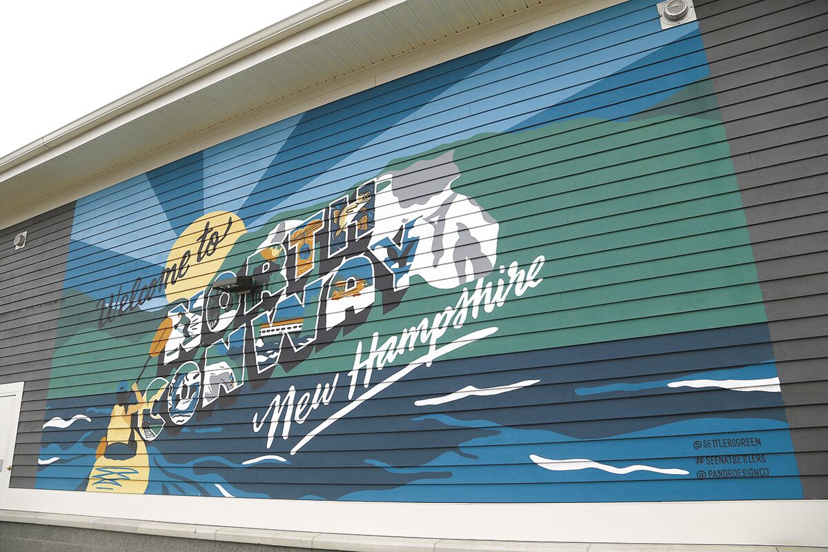 Selectmen now say Settlers' mural is illegal sign